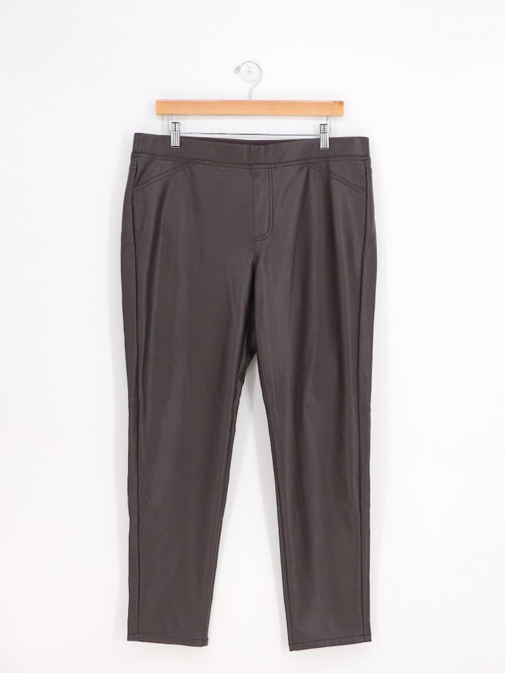 NWT J. JILL Faux Leather Pull On Ankle Pant in Dark Raisin Size Lp